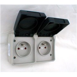 Prise 2 pôles + terre Double 10/16A en saillie étanche avec sécurité enfante